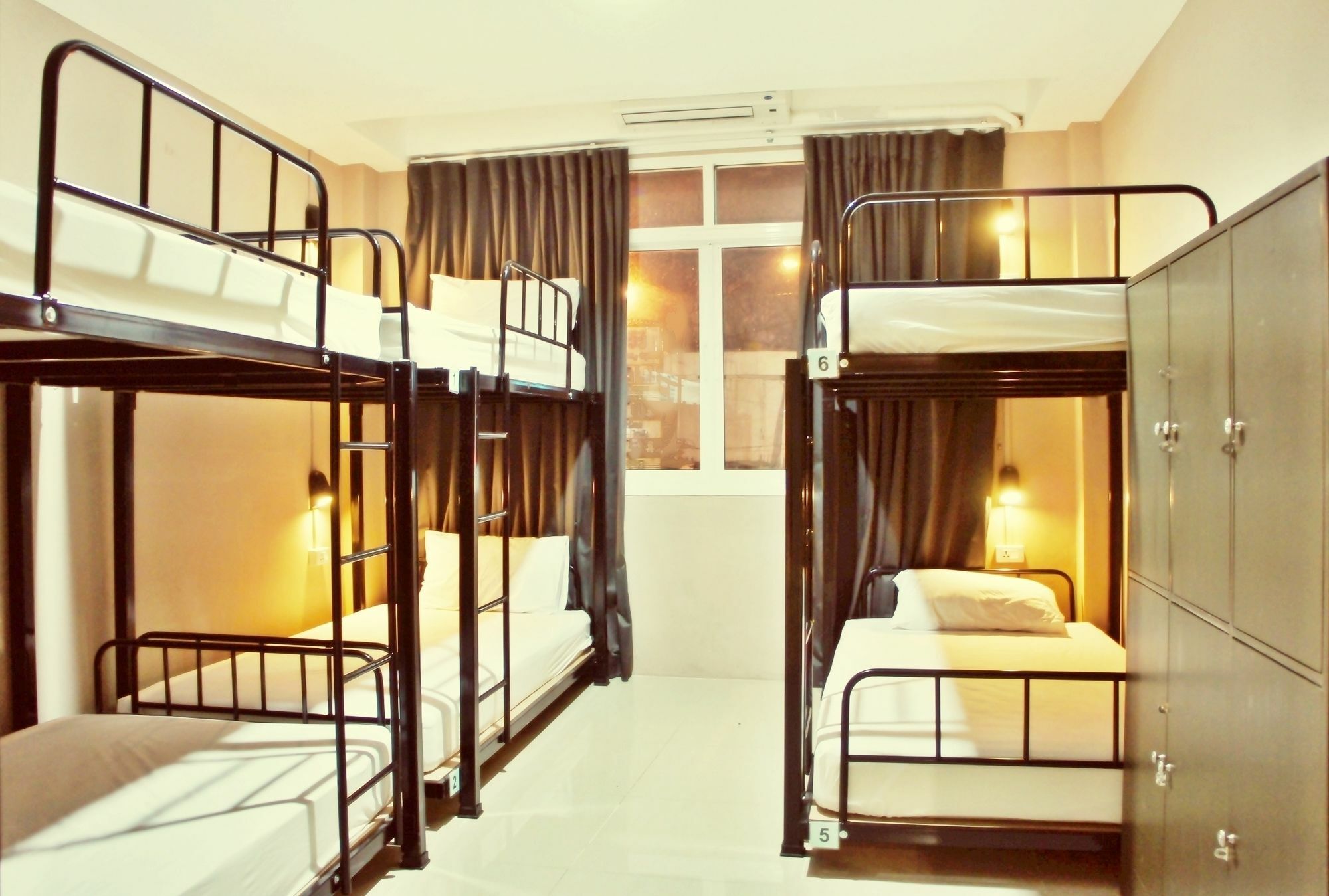 Link Corner Hostel Bangkok Exterior foto